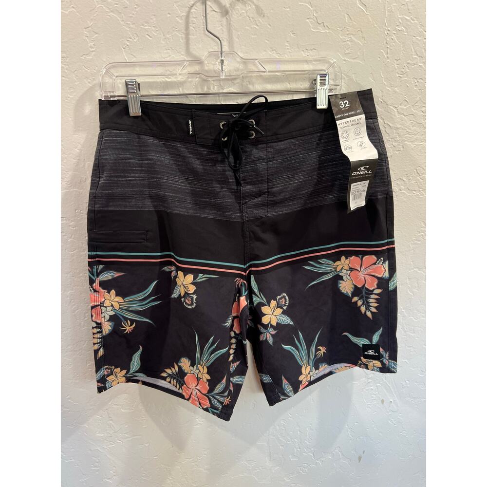NWT- O’Neill Hyperfreak Floral Boardshorts Mens Size 32 Swim Trunks
